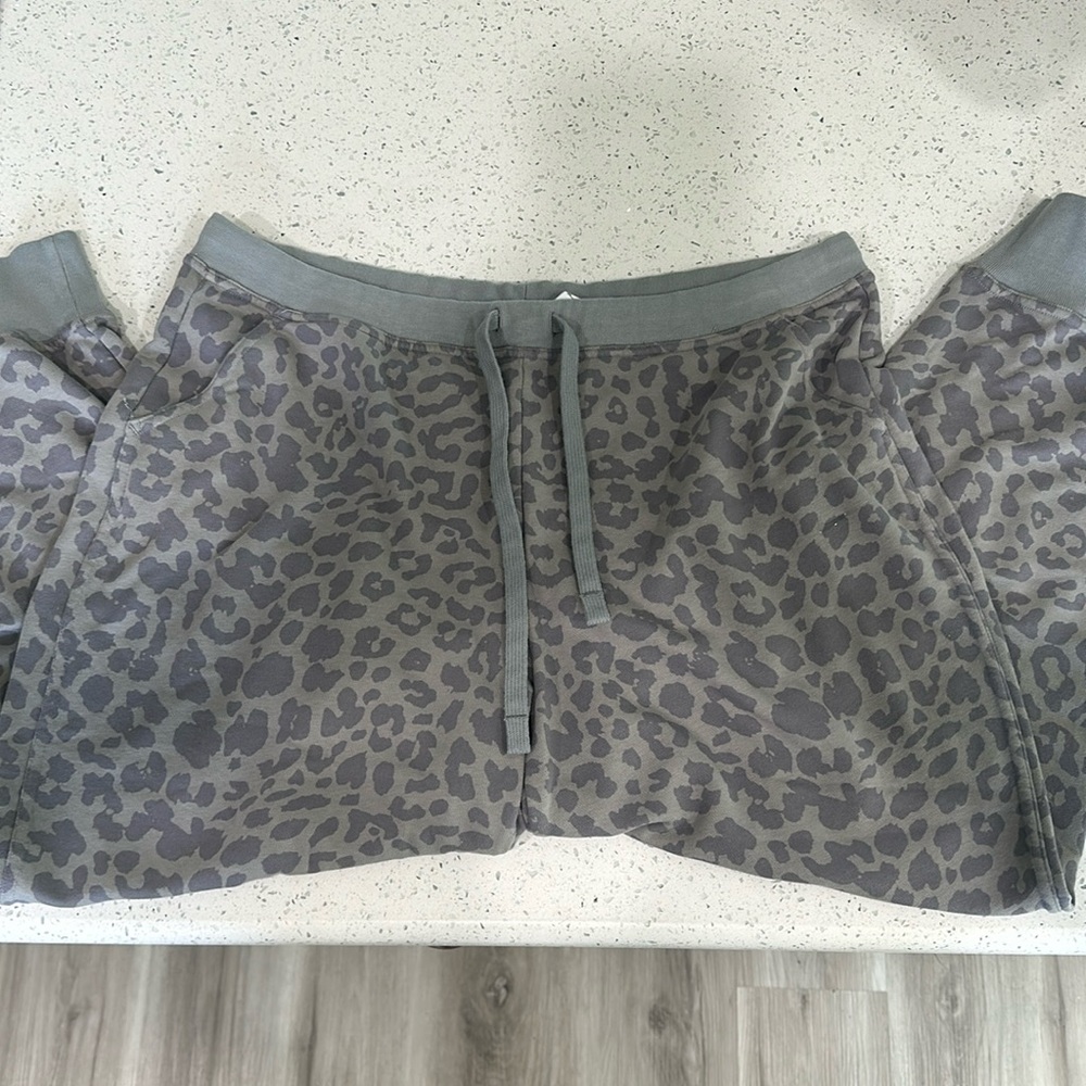 Nike joggers
